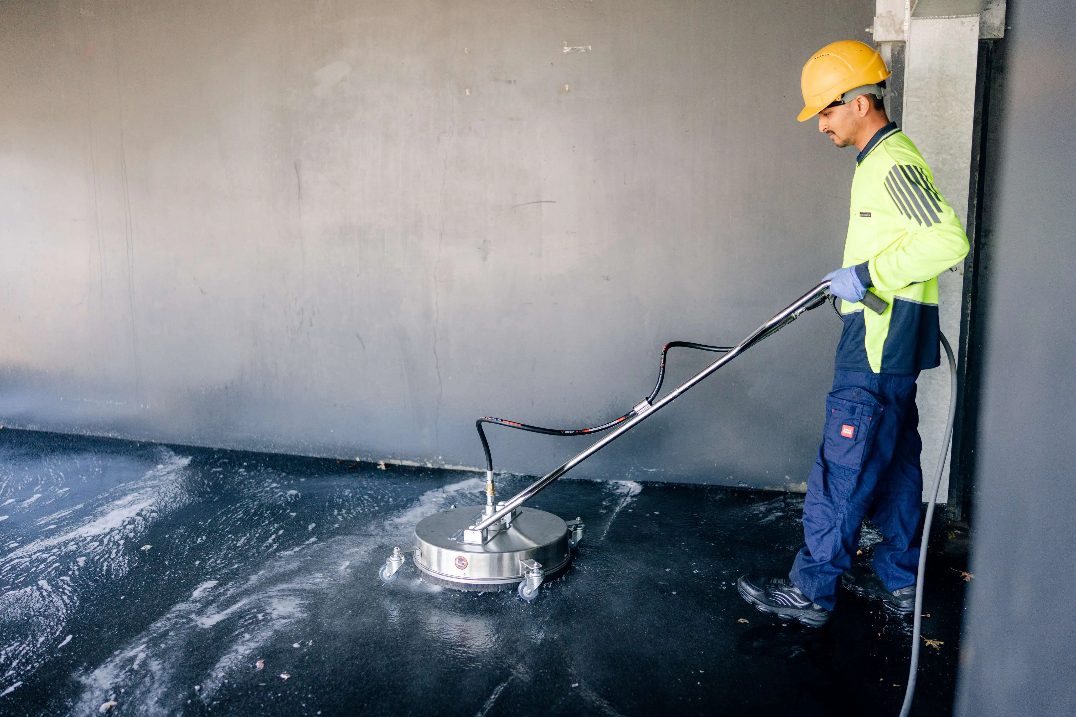 Driveway & Pathway Cleaning Driveway & Pathway Cleaning